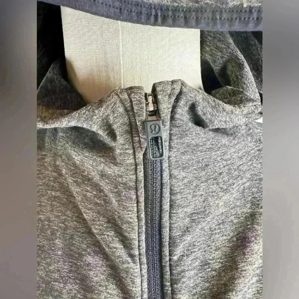 LULULEMON - Hooded Jacket (Grey/Black with Blue interior) Size XS - Picture 2 of 14
